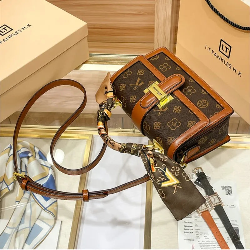 Brand women's handbag 2025 new autumn and winter designer shoulder crossbody bag fashionable and high-end small square bag