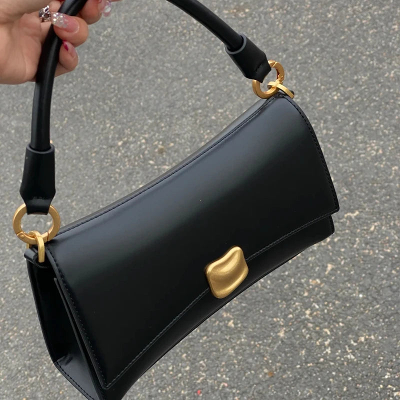 Black Flap Lock Handbags Women PU Leather Top-Handle Messenger Bag Casual Female Crossbody Bag Retro Square Shoulder Bag Purse