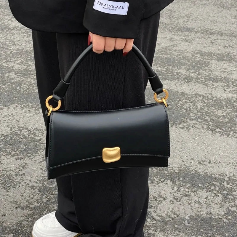 Black Flap Lock Handbags Women PU Leather Top-Handle Messenger Bag Casual Female Crossbody Bag Retro Square Shoulder Bag Purse